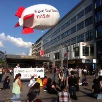 2014-04-25_-_Demonstration_Save_Our_Souls_Frankfurt_am_Main-0014
